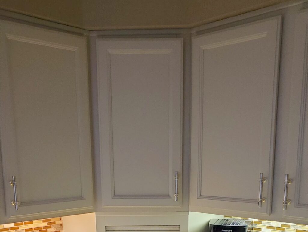 freshly painted kitchen cabinets